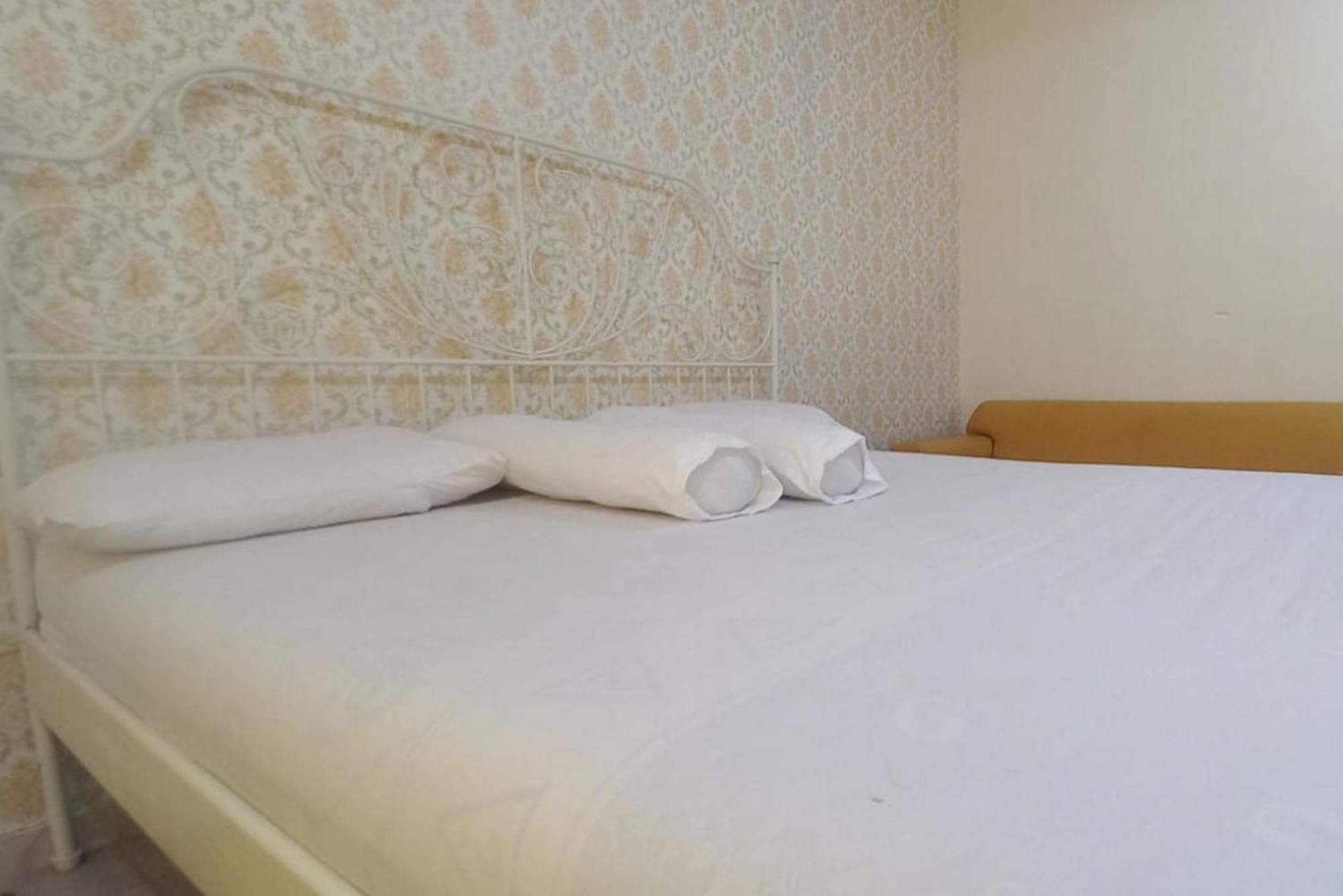 Fortuna Hotel Redpartner Near Exit Tol Paiton Екстер'єр фото